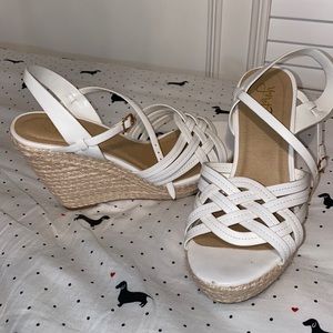 white wedges
